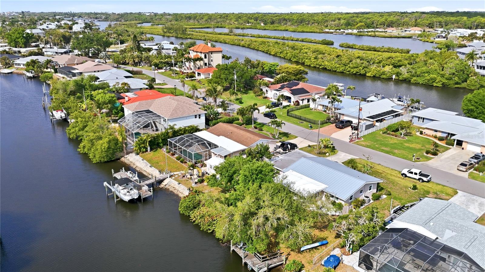 704 PORTIA ST N, NOKOMIS, FL, 34275