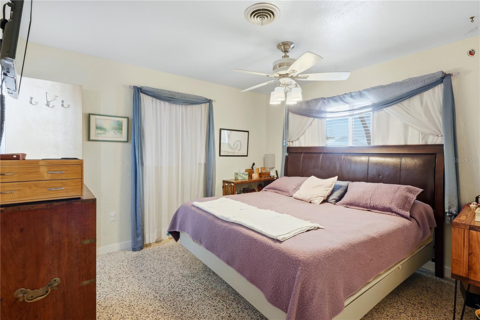 704 PORTIA ST N, NOKOMIS, FL, 34275