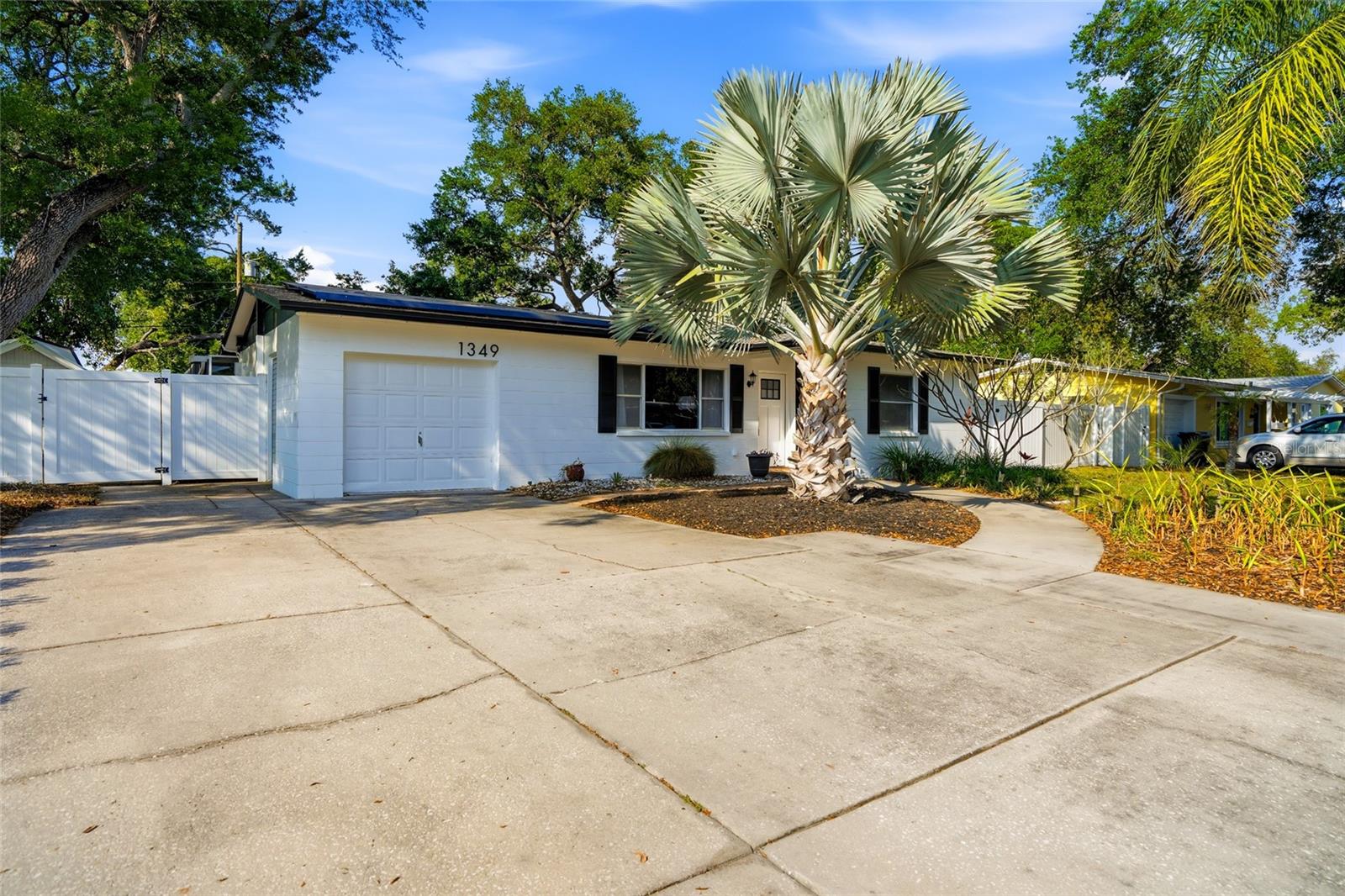 1349 78TH AVE N, ST PETERSBURG, FL, 33702