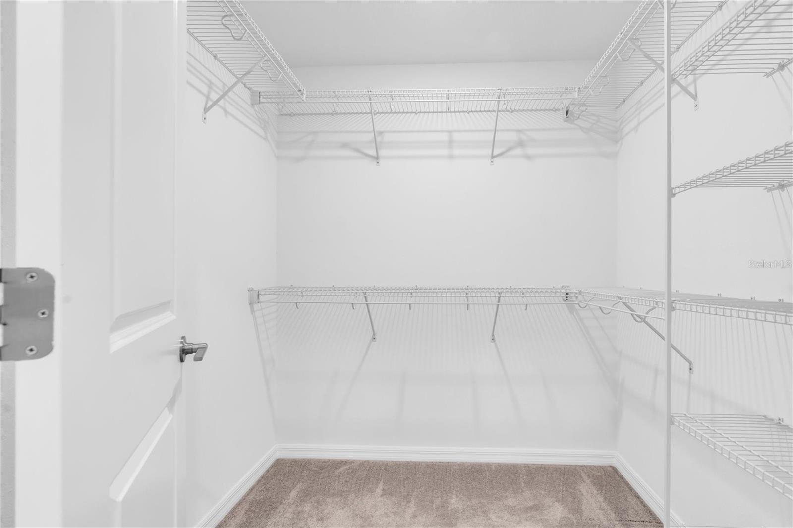 Primary -Walk in closet