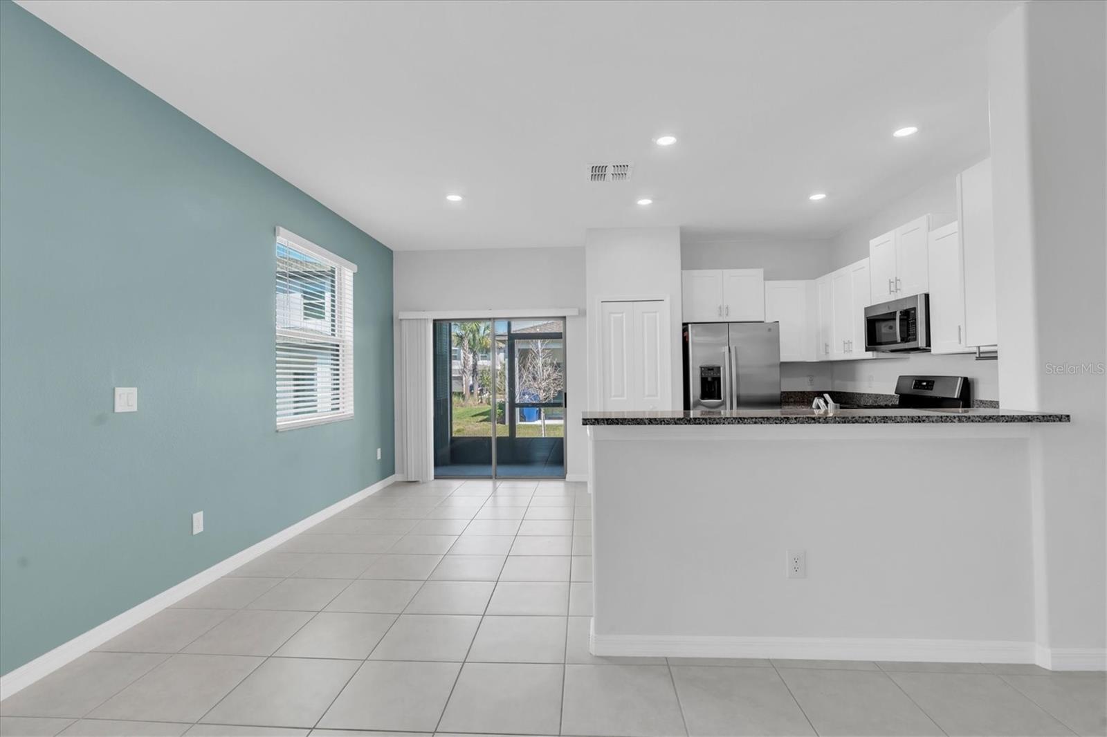 Kitchen/ dining area