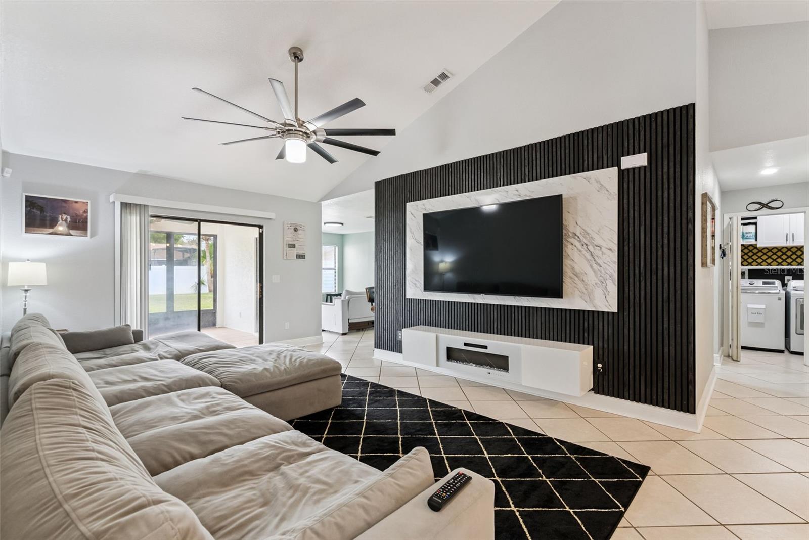 652 CARRIGAN AVE, OVIEDO, FL, 32765