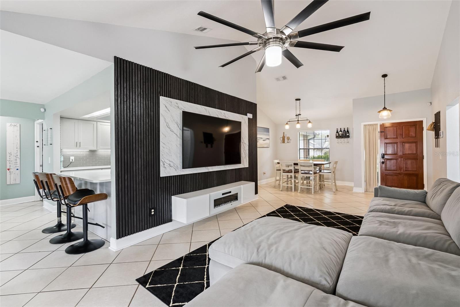652 CARRIGAN AVE, OVIEDO, FL, 32765