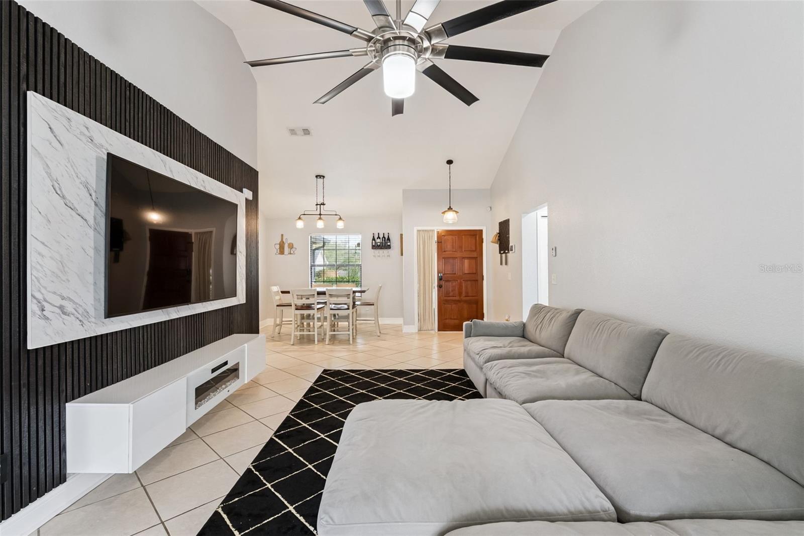 652 CARRIGAN AVE, OVIEDO, FL, 32765