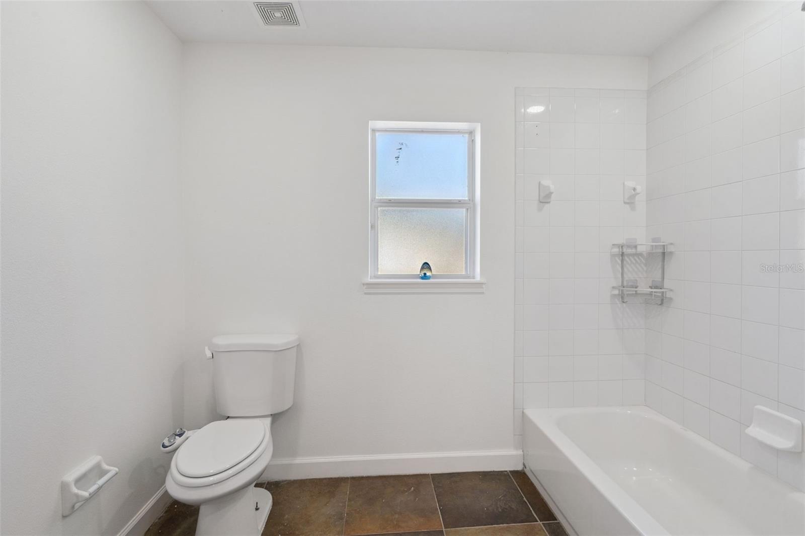 219 E 15TH ST, APOPKA, FL, 32703