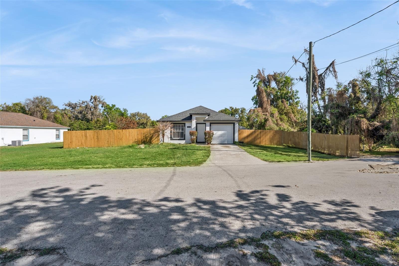 219 E 15TH ST, APOPKA, FL, 32703