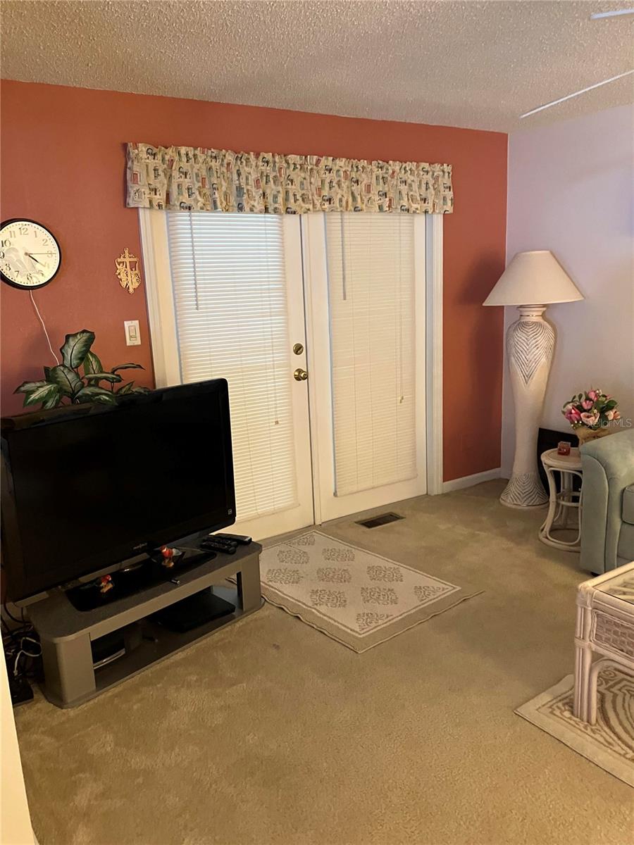 3301 CHATFORD DR, HOLIDAY, FL, 34690