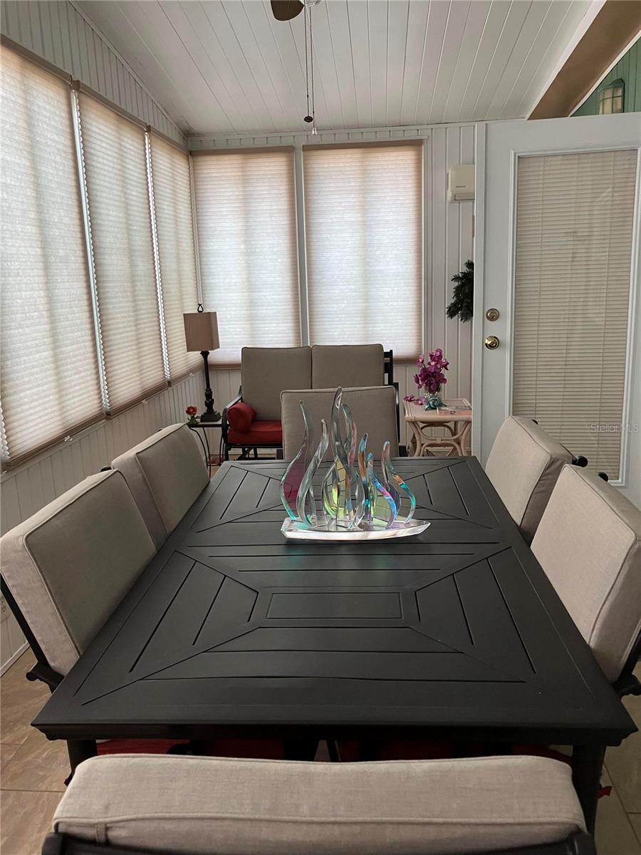 3301 CHATFORD DR, HOLIDAY, FL, 34690