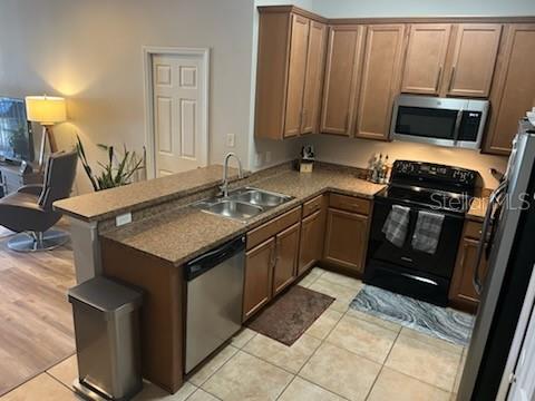 469 GLASTONBURY DR, ORLANDO, FL, 32825