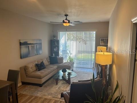 469 GLASTONBURY DR, ORLANDO, FL, 32825
