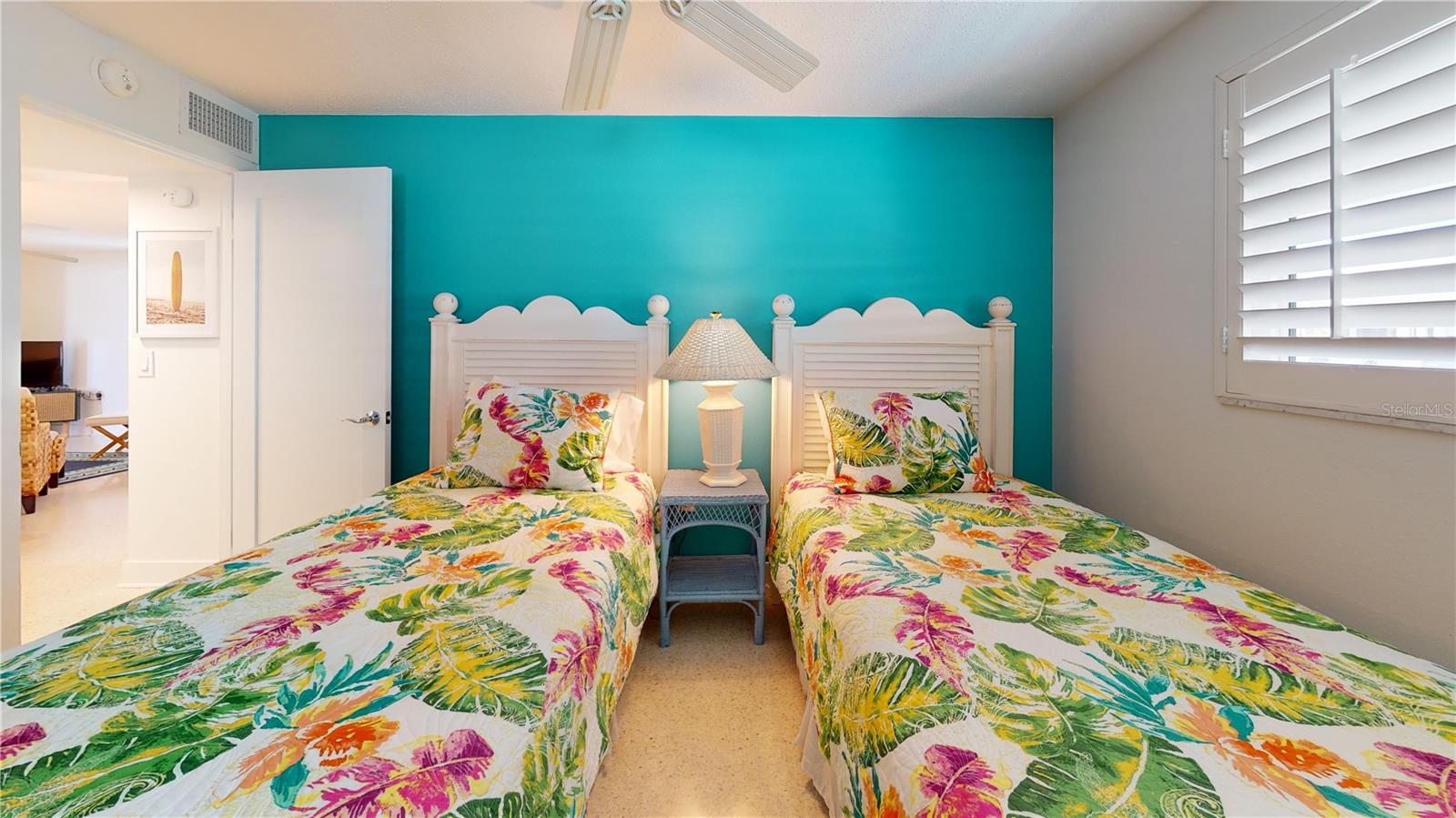 718 SPANISH DR N, LONGBOAT KEY, FL, 34228