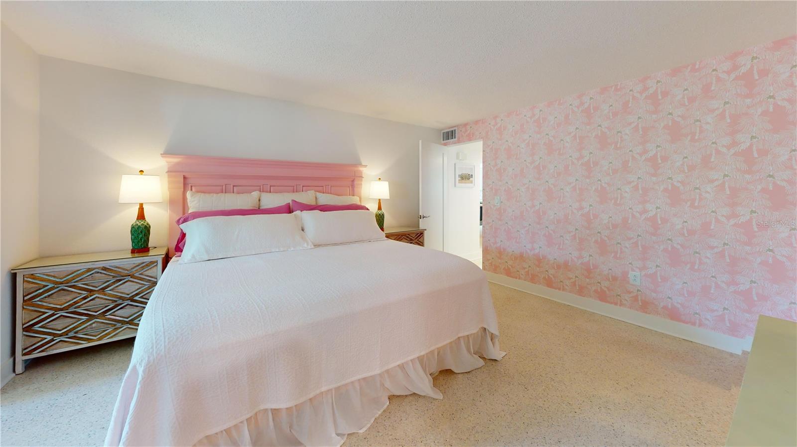 718 SPANISH DR N, LONGBOAT KEY, FL, 34228