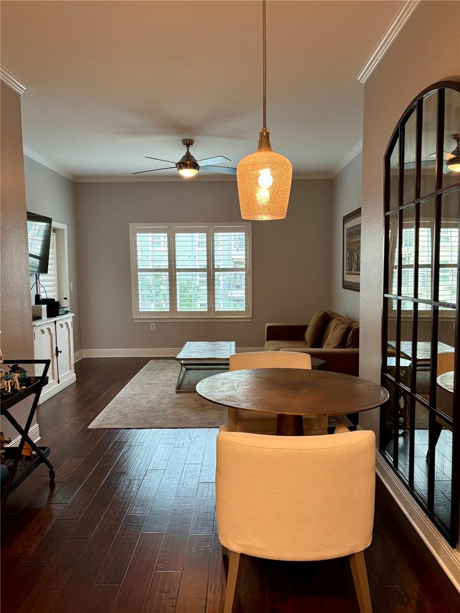200 4TH AVE S #329, ST PETERSBURG, FL, 33701