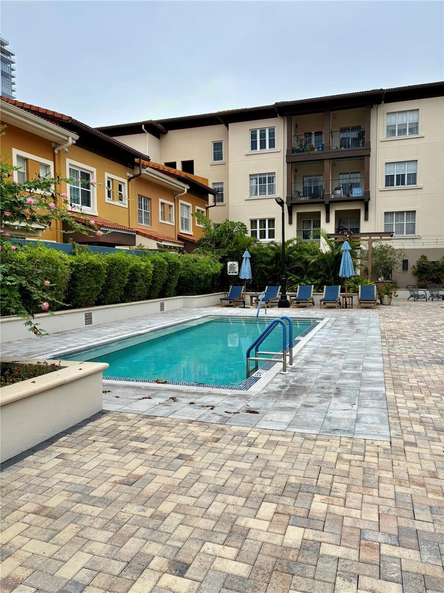 200 4TH AVE S #329, ST PETERSBURG, FL, 33701
