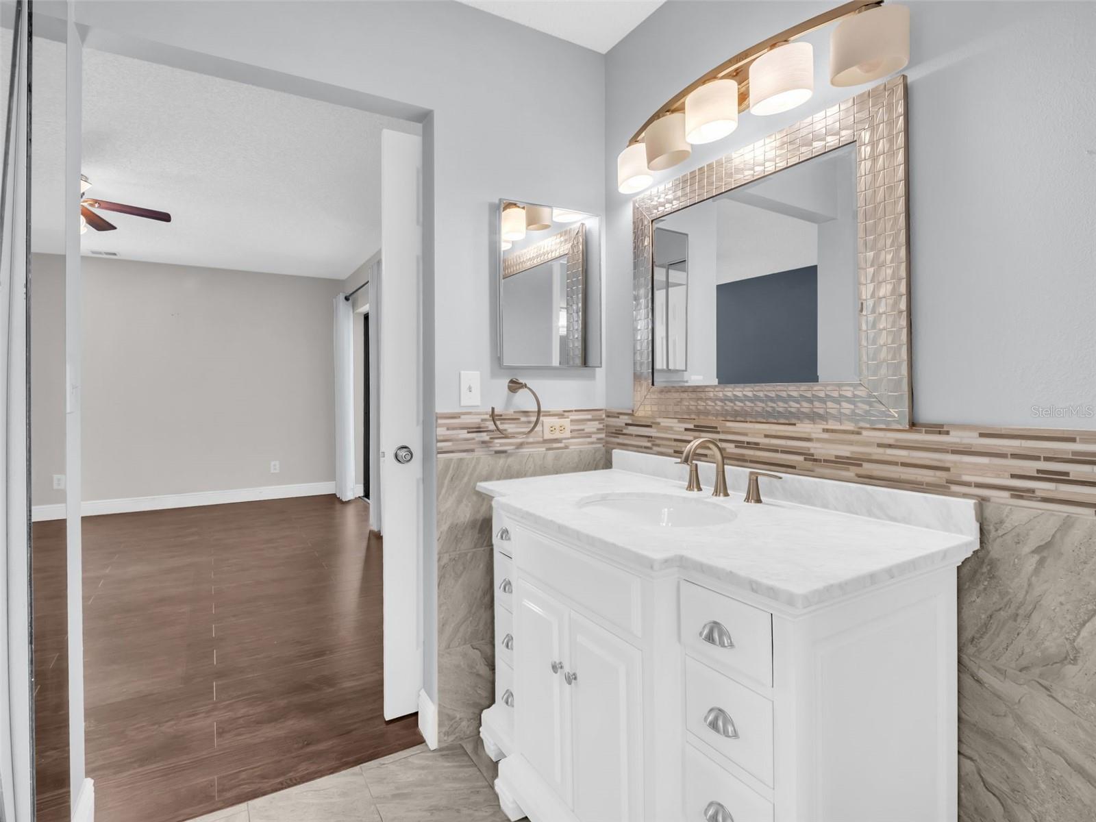 1801 E LAKE RD #20C, PALM HARBOR, FL, 34685