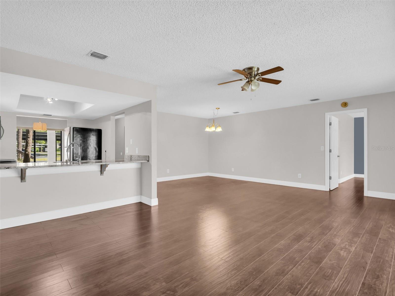 1801 E LAKE RD #20C, PALM HARBOR, FL, 34685