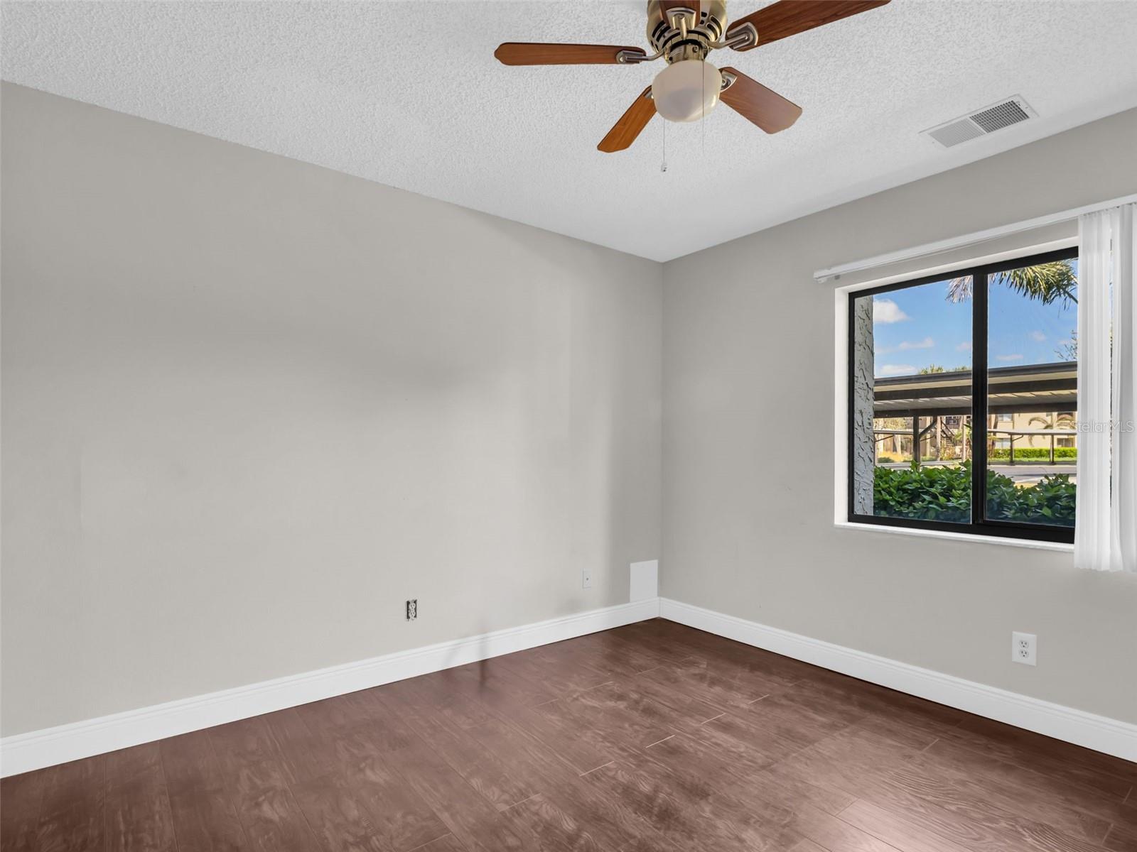 1801 E LAKE RD #20C, PALM HARBOR, FL, 34685