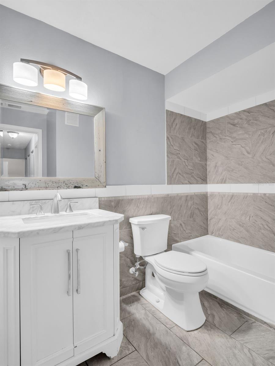 1801 E LAKE RD #20C, PALM HARBOR, FL, 34685