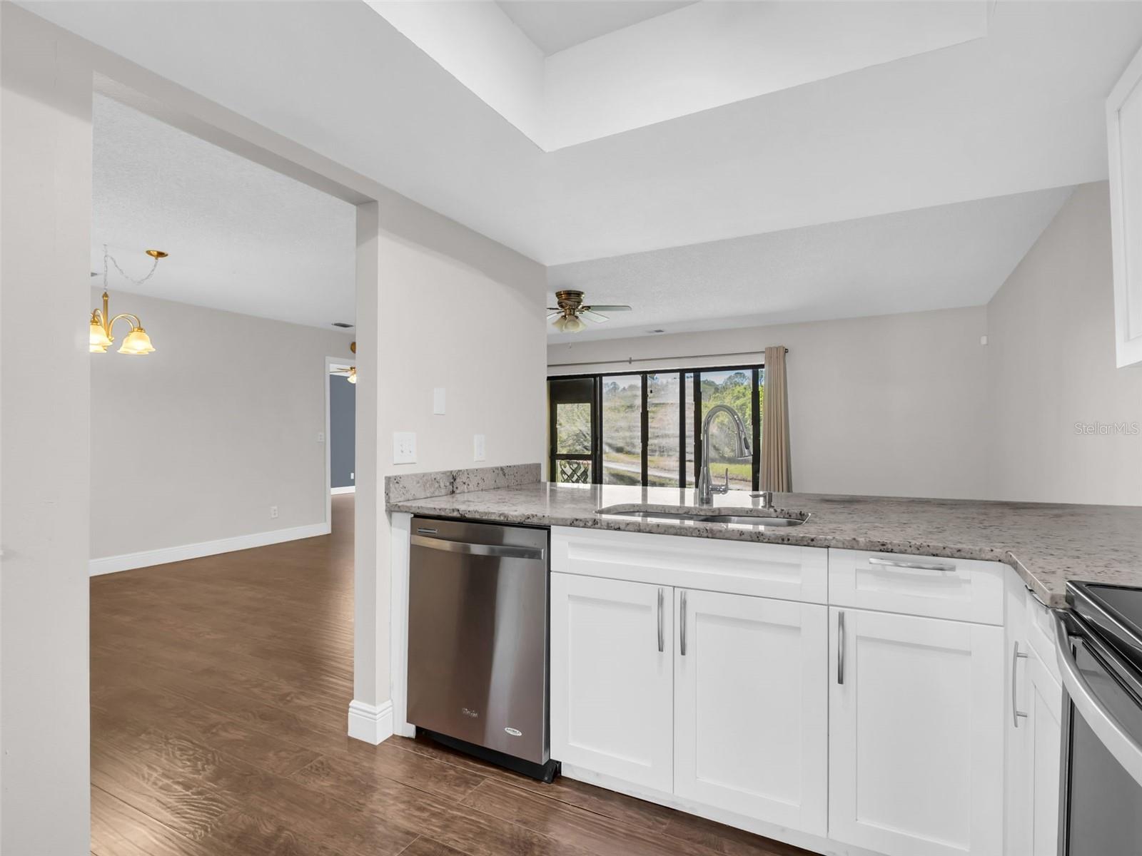 1801 E LAKE RD #20C, PALM HARBOR, FL, 34685