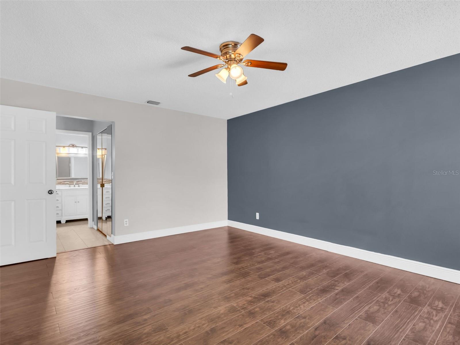 1801 E LAKE RD #20C, PALM HARBOR, FL, 34685
