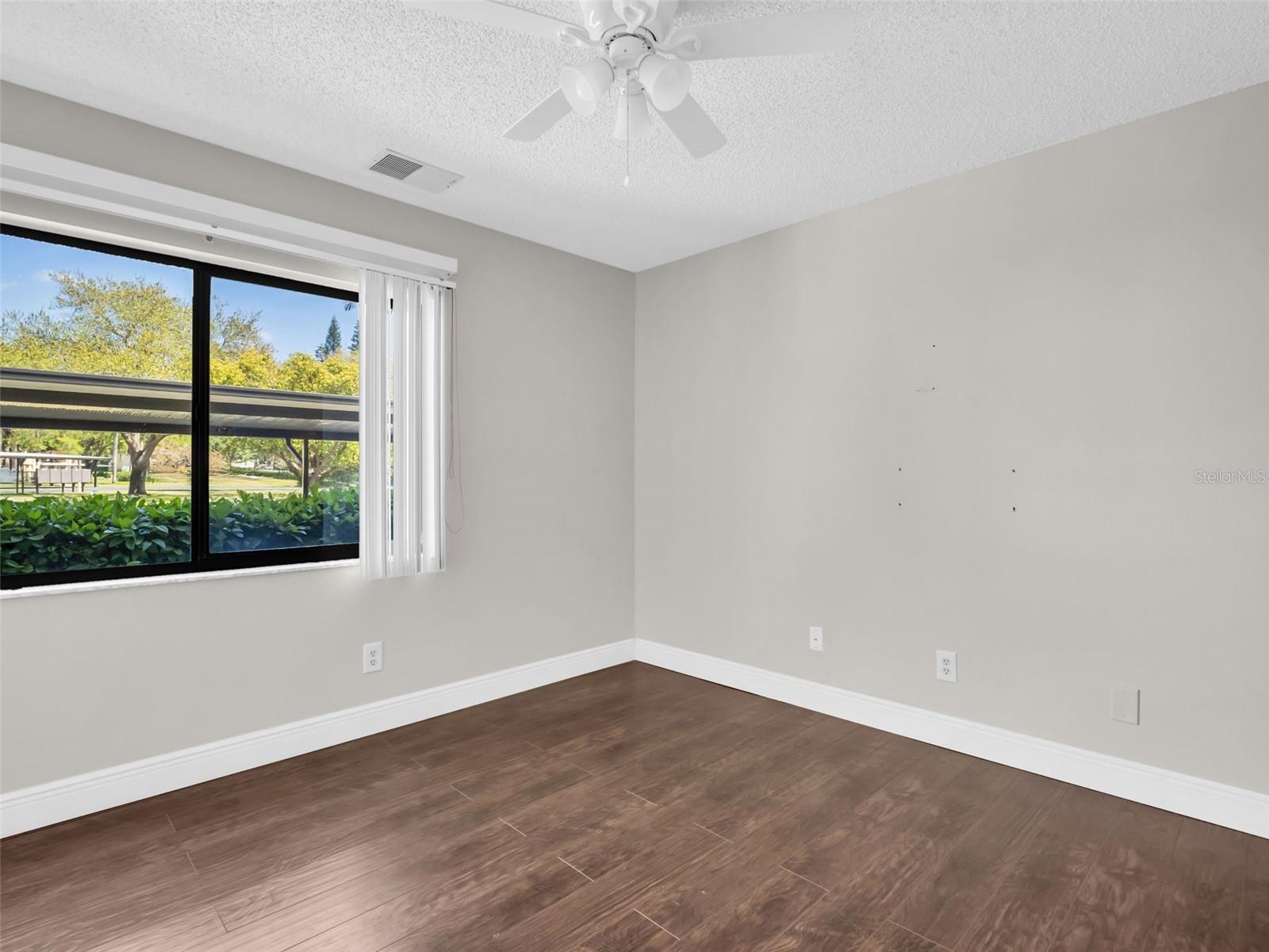 1801 E LAKE RD #20C, PALM HARBOR, FL, 34685