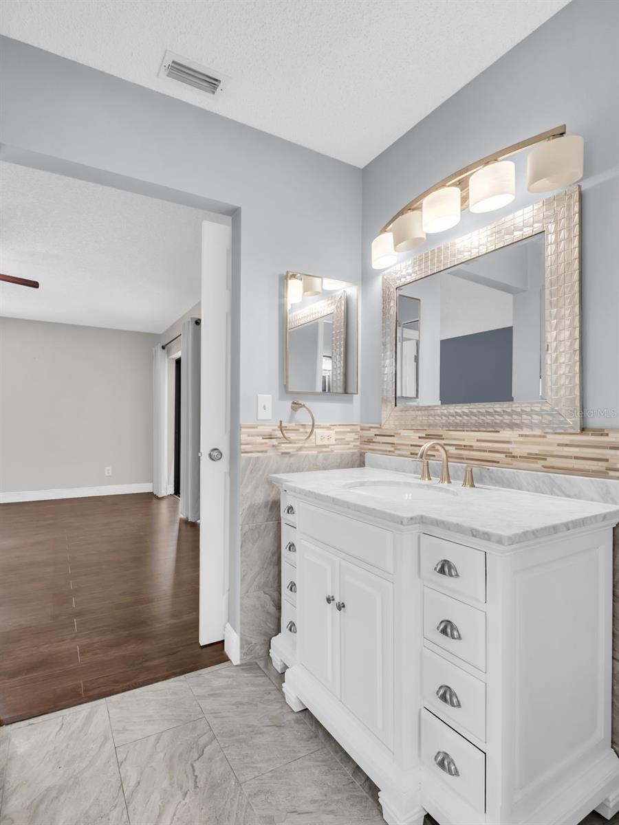 1801 E LAKE RD #20C, PALM HARBOR, FL, 34685