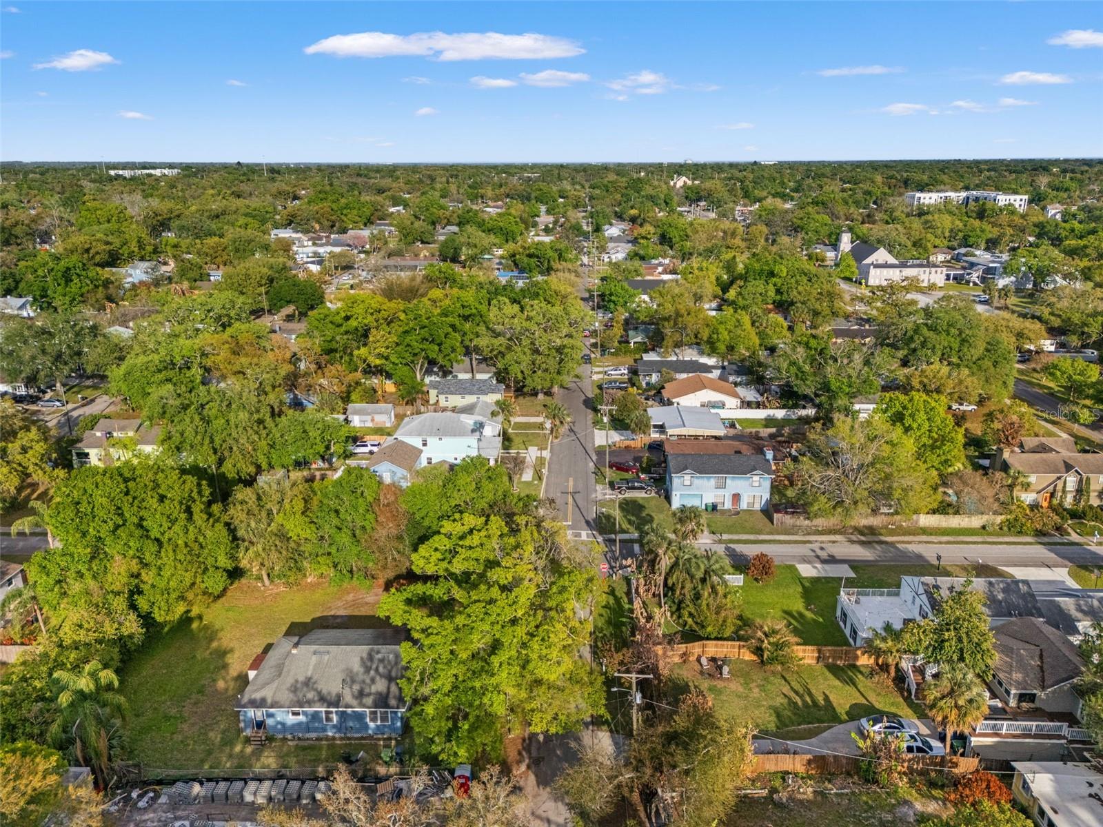 303 W JEAN ST, TAMPA, FL, 33604