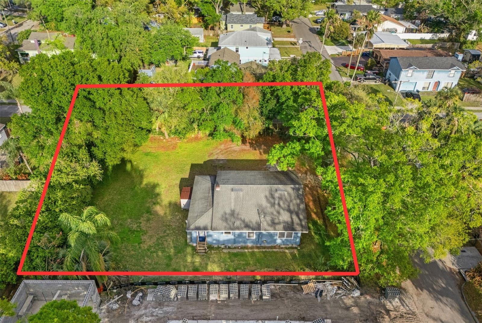 303 W JEAN ST, TAMPA, FL, 33604
