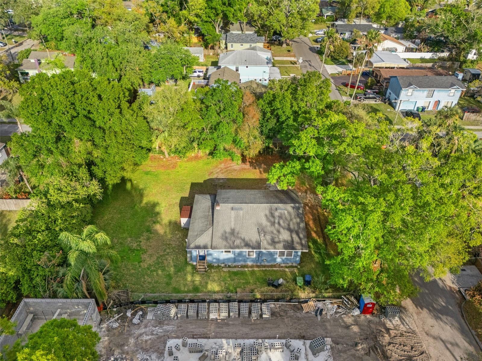 303 W JEAN ST, TAMPA, FL, 33604