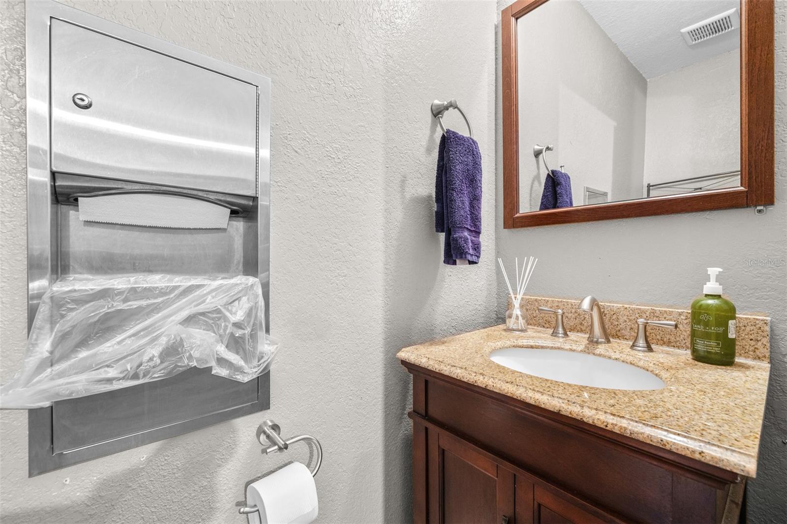 5720 DALDEN DR #5720, TEMPLE TERRACE, FL, 33617