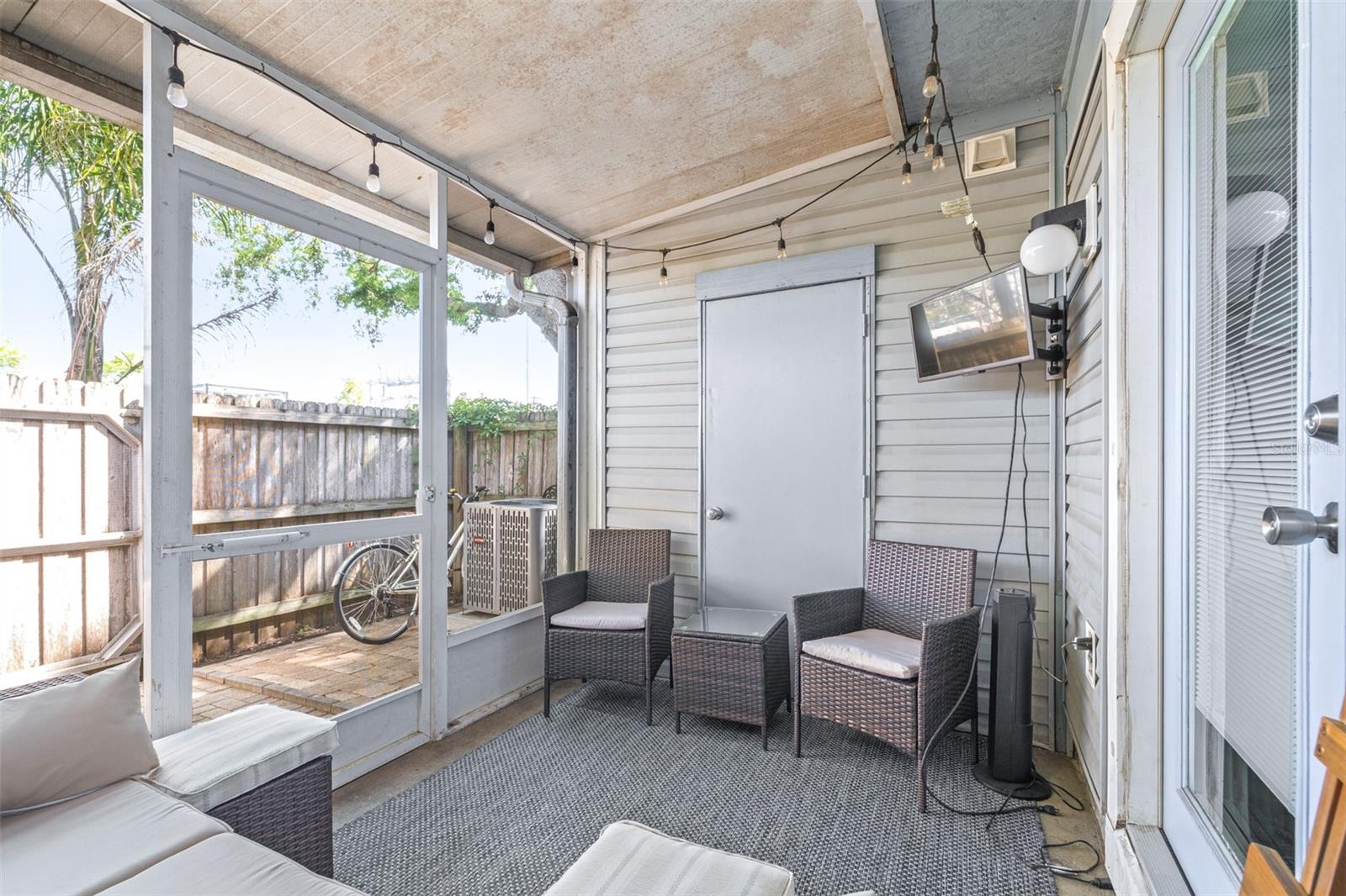 5720 DALDEN DR #5720, TEMPLE TERRACE, FL, 33617