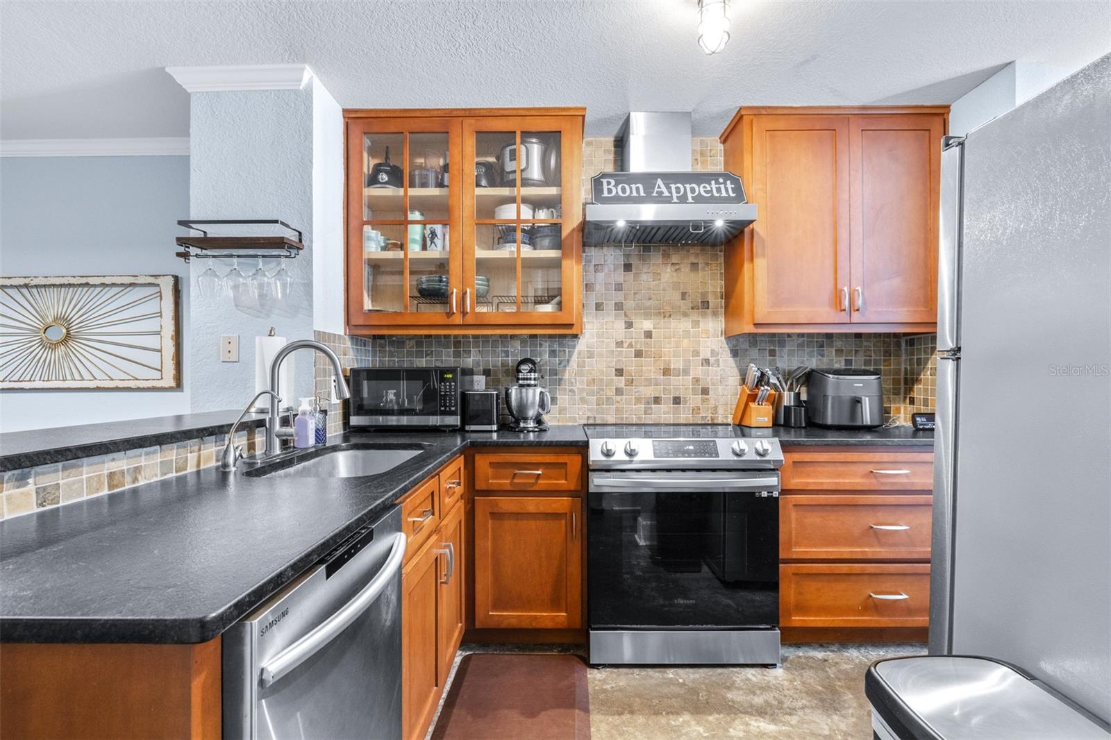 5720 DALDEN DR #5720, TEMPLE TERRACE, FL, 33617