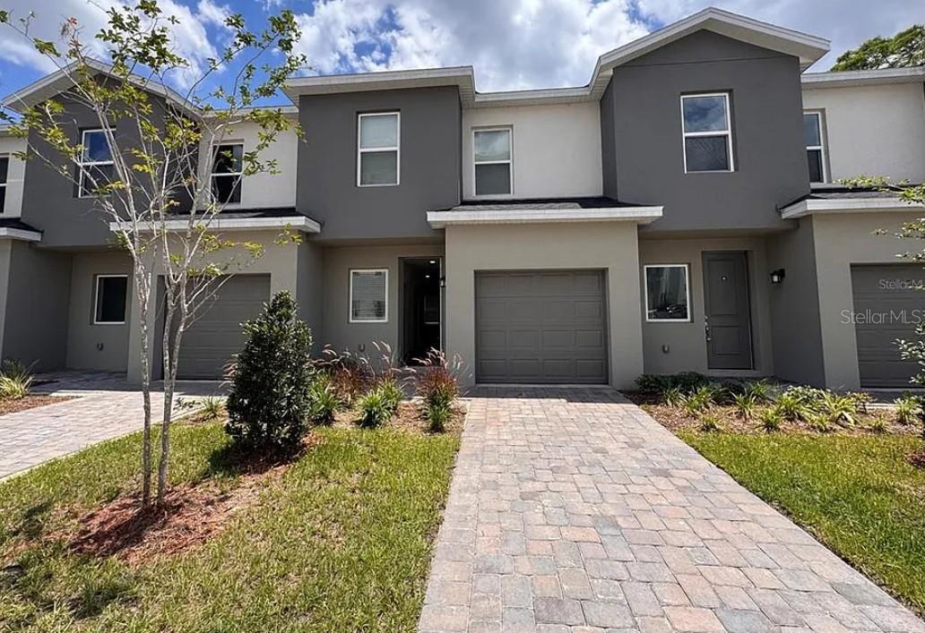 1213 SOUTHSTATION PLACE #401, ORLANDO, FL, 32809