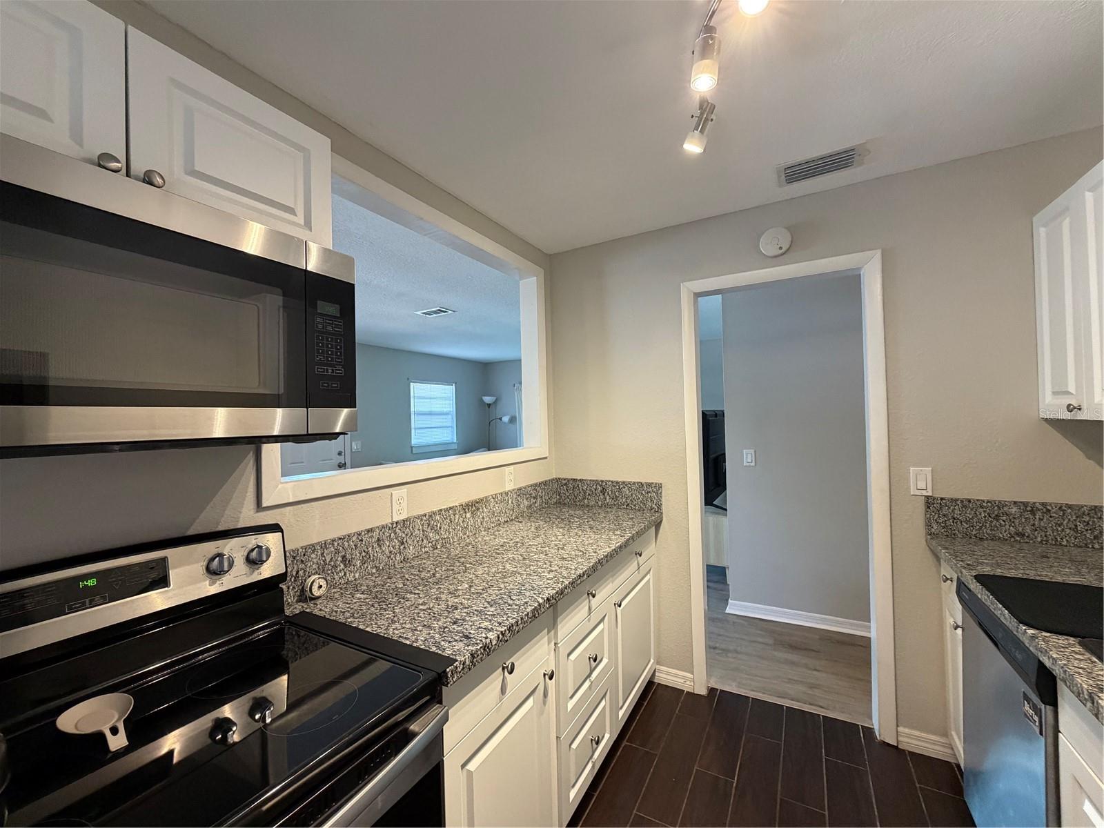 1720 W ARCH ST, TAMPA, FL, 33607