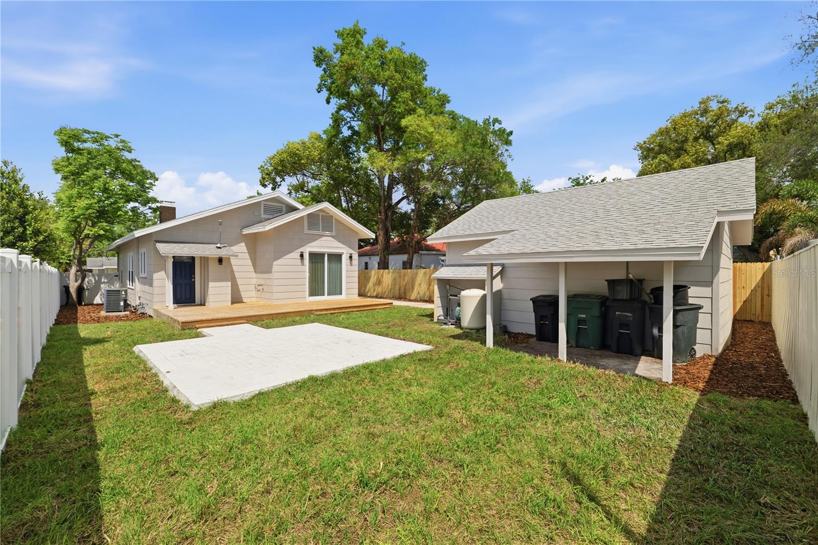 106 W LAMBRIGHT ST, TAMPA, FL, 33604