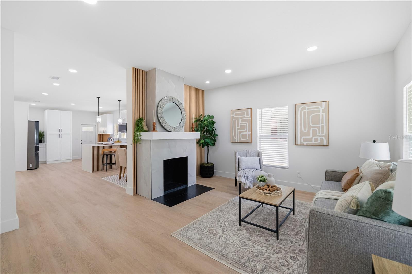 106 W LAMBRIGHT ST, TAMPA, FL, 33604