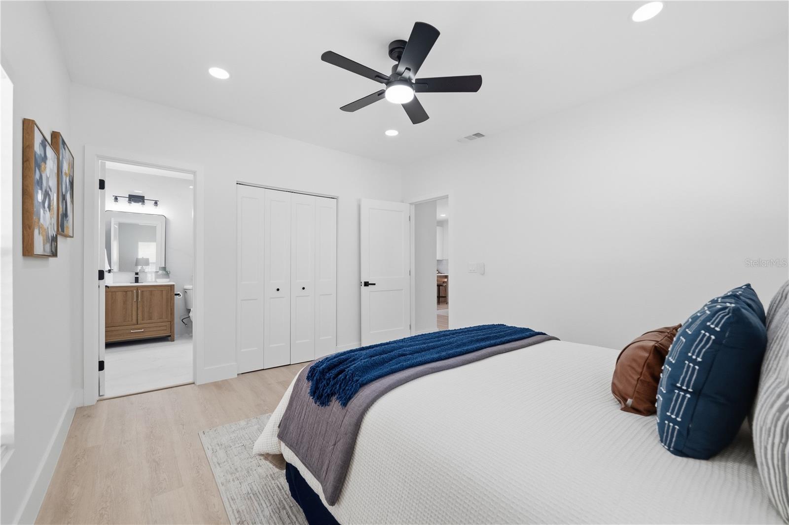106 W LAMBRIGHT ST, TAMPA, FL, 33604