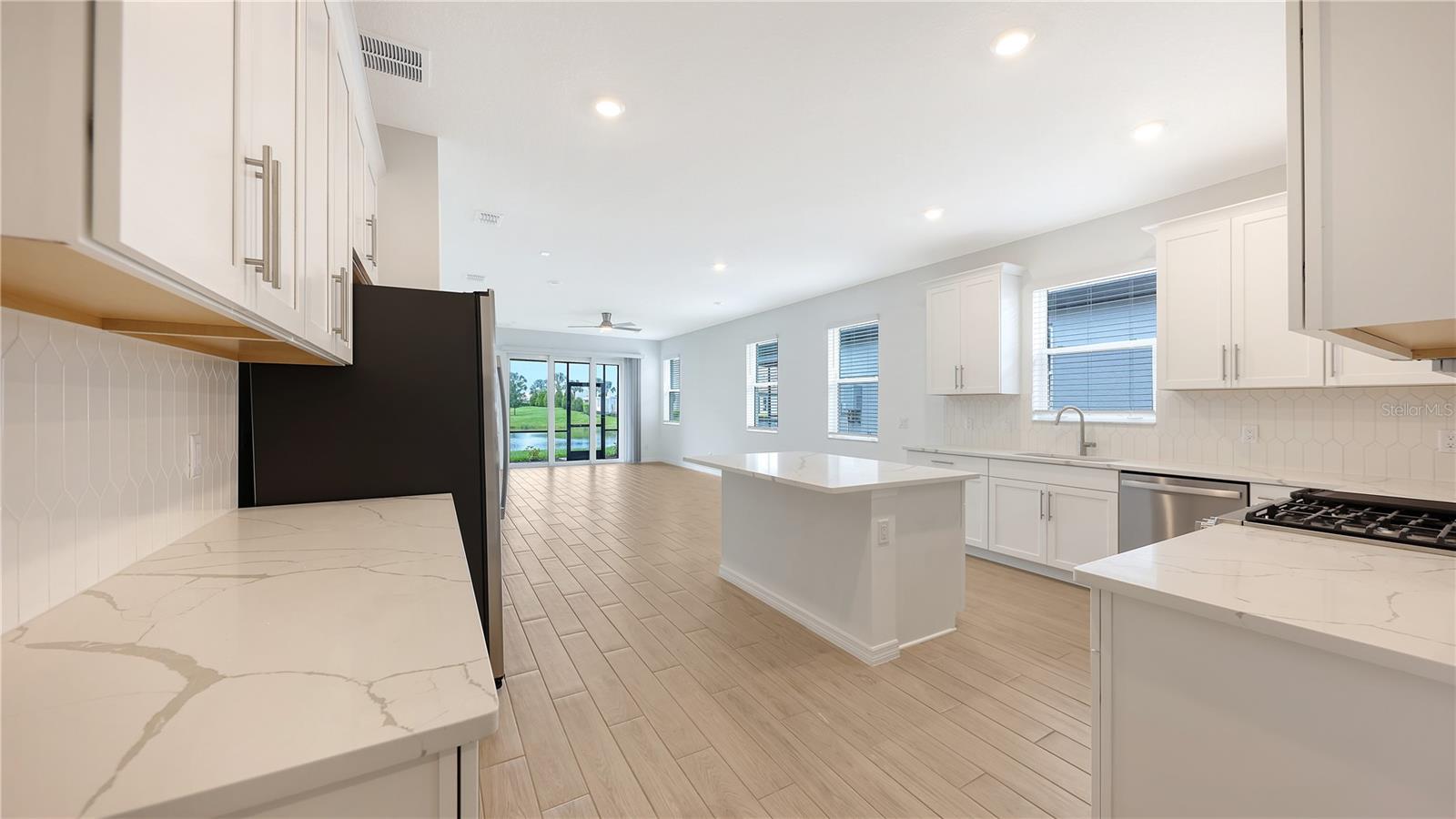 18123 CHERISHED LOOP, LAKEWOOD RANCH, FL, 34211