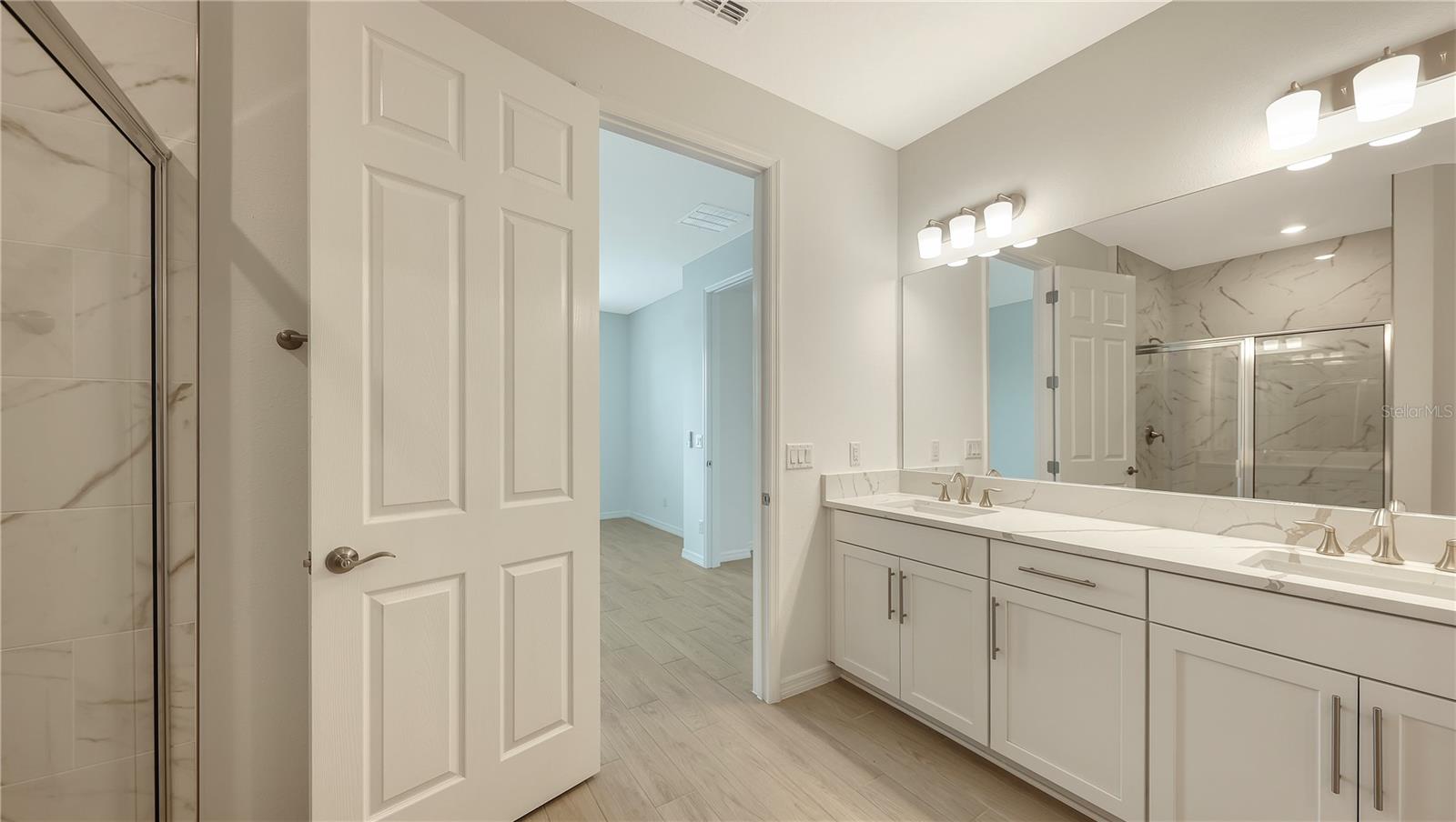 18123 CHERISHED LOOP, LAKEWOOD RANCH, FL, 34211