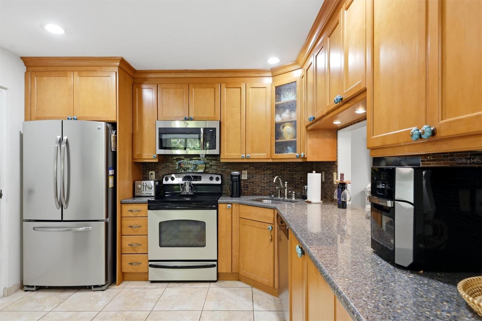 3351 THORNWOOD RD #3351, SARASOTA, FL, 34231
