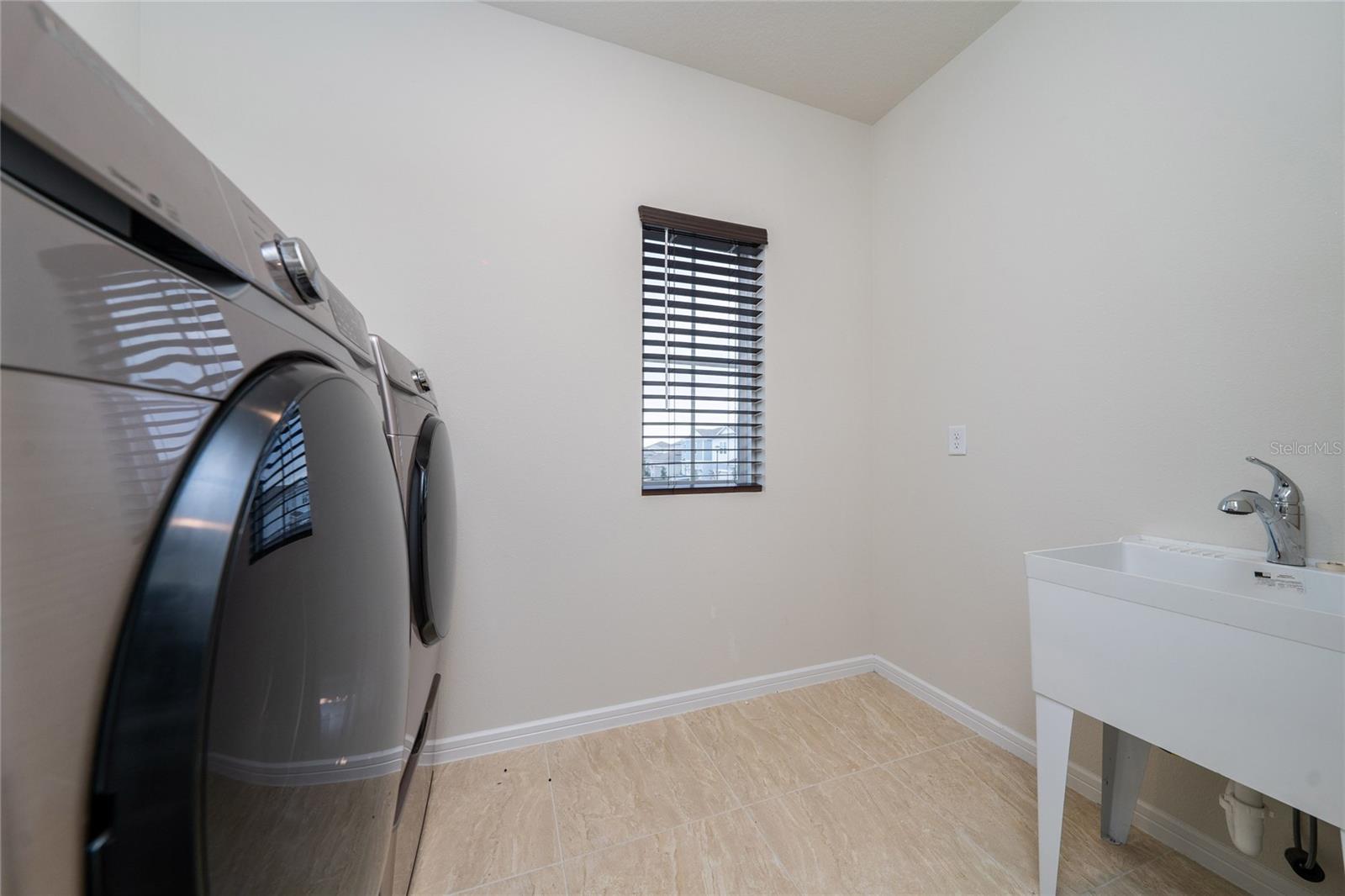 ISLES/LK NONA PH 2, ORLANDO, FL, 32827