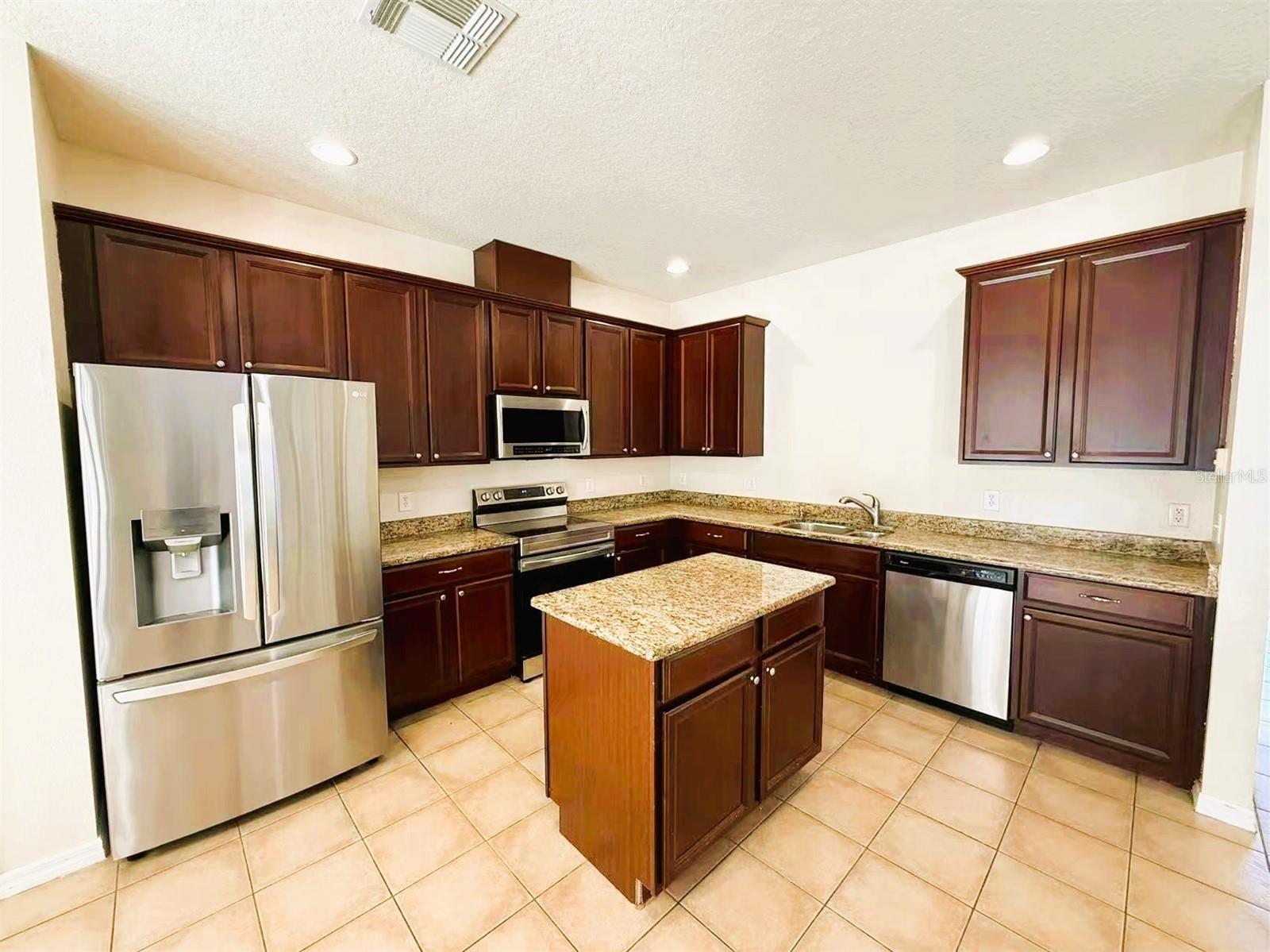 14139 SAPPHIRE BAY CIR, ORLANDO, FL, 32828
