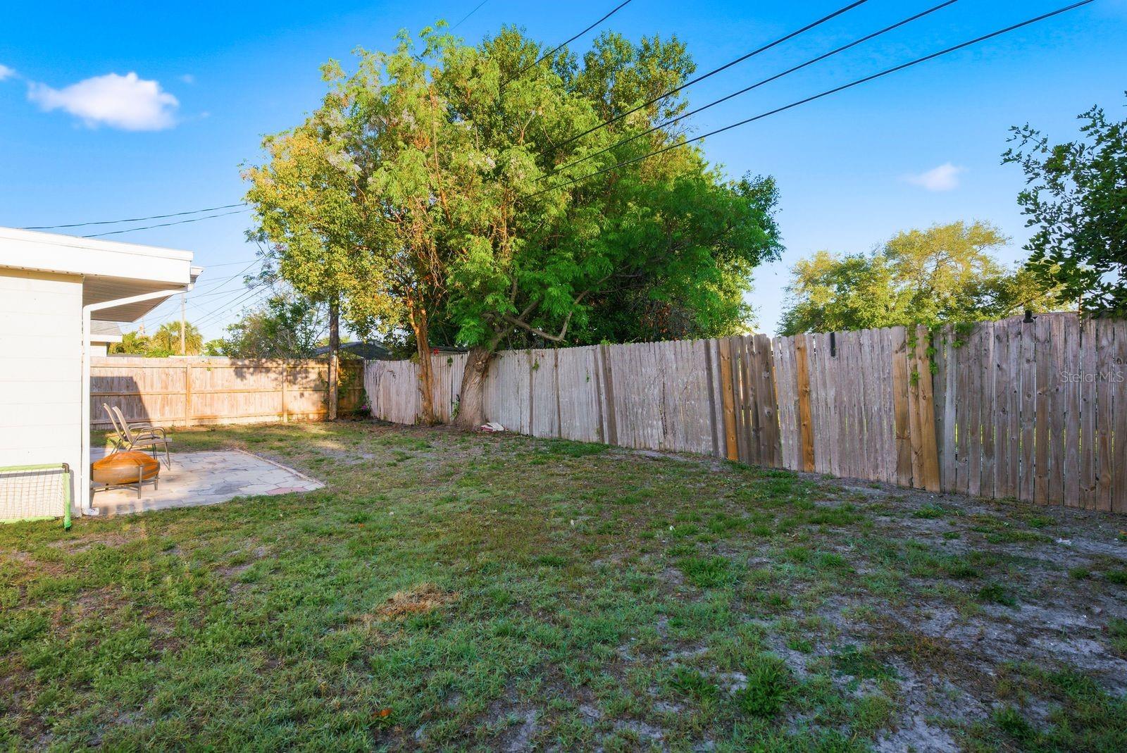 8373 76TH AVE, SEMINOLE, FL, 33777