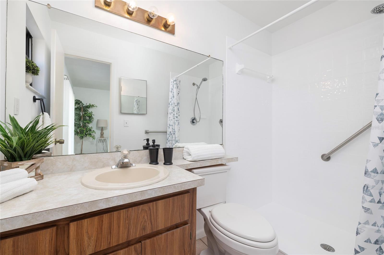 5748 60TH WAY N, ST PETERSBURG, FL, 33709