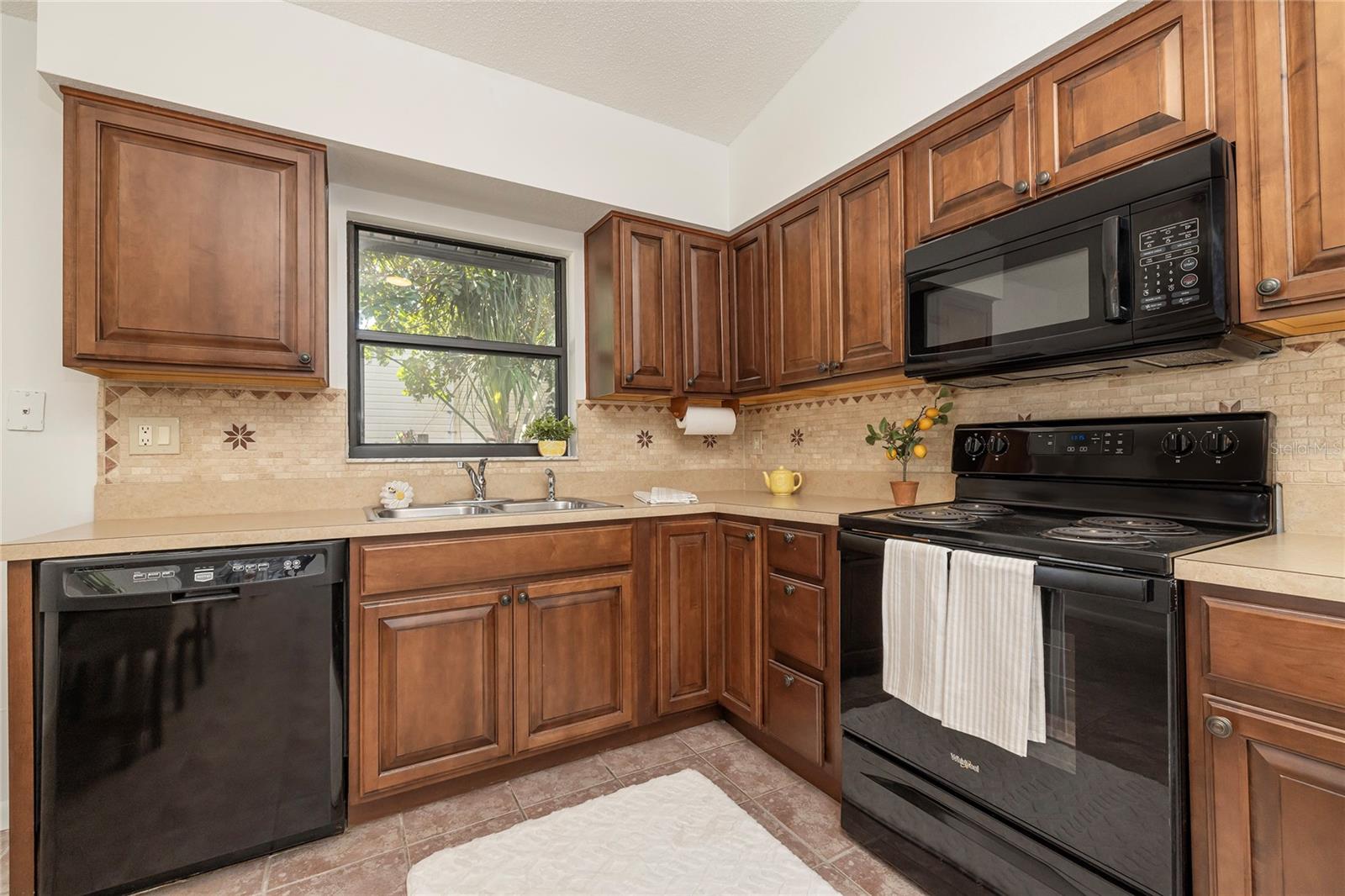 5748 60TH WAY N, ST PETERSBURG, FL, 33709