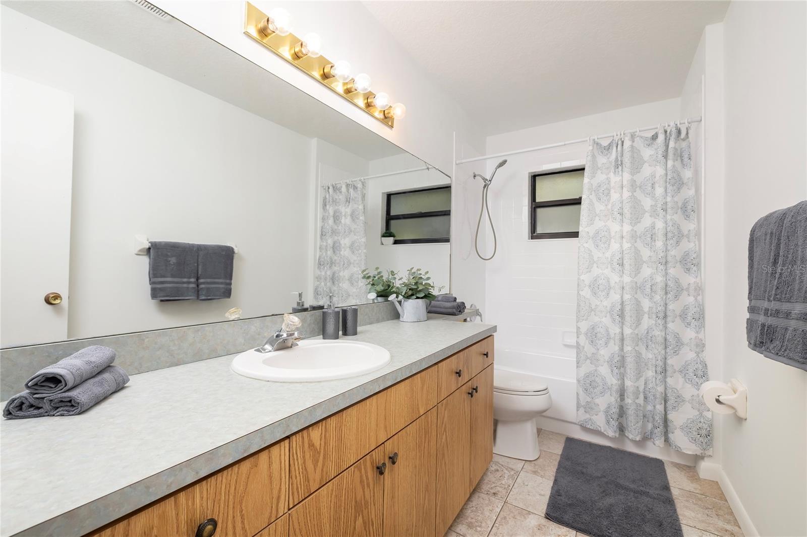 5748 60TH WAY N, ST PETERSBURG, FL, 33709