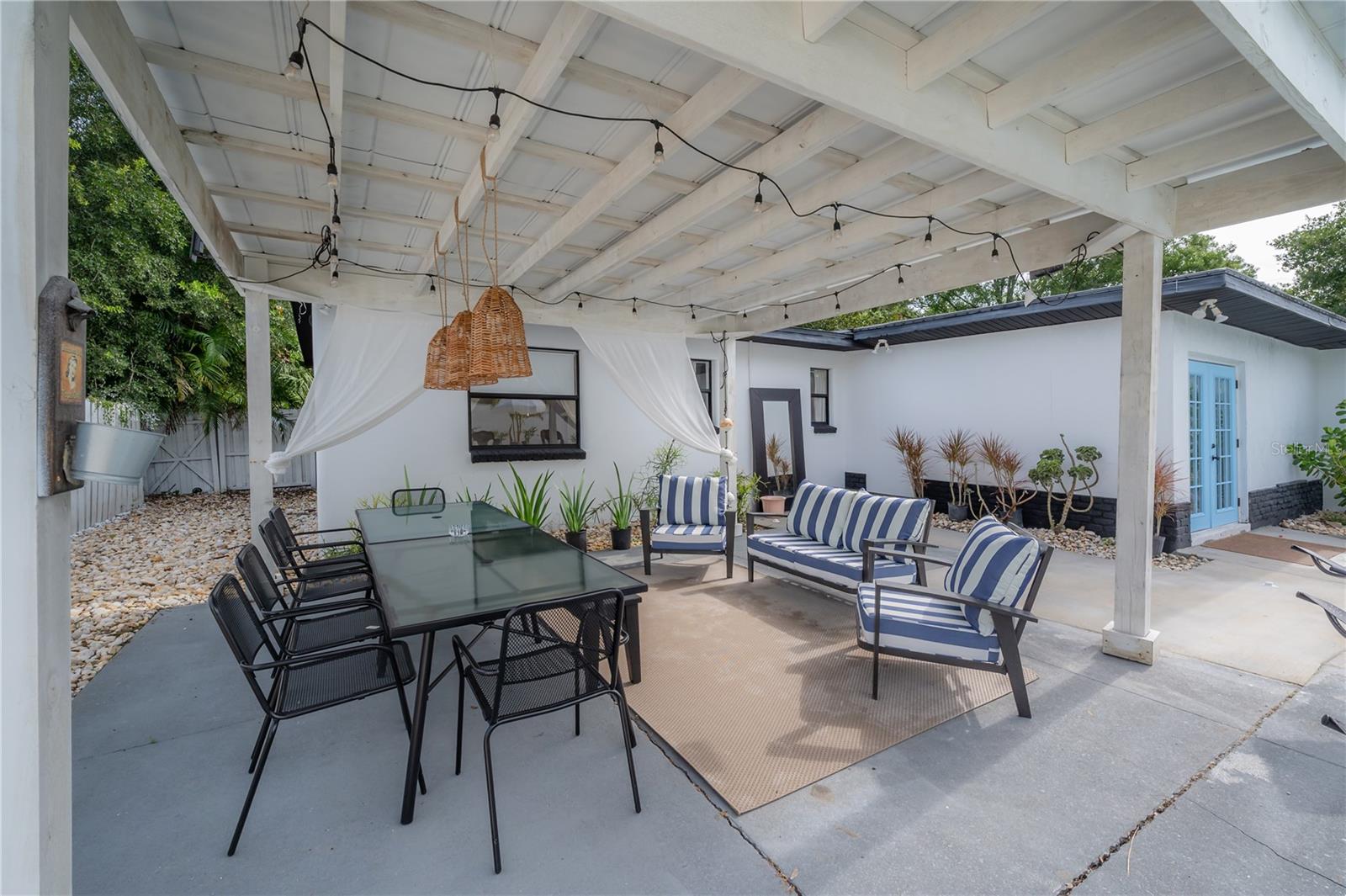 1304 W BOGIE DR, TAMPA, FL, 33612