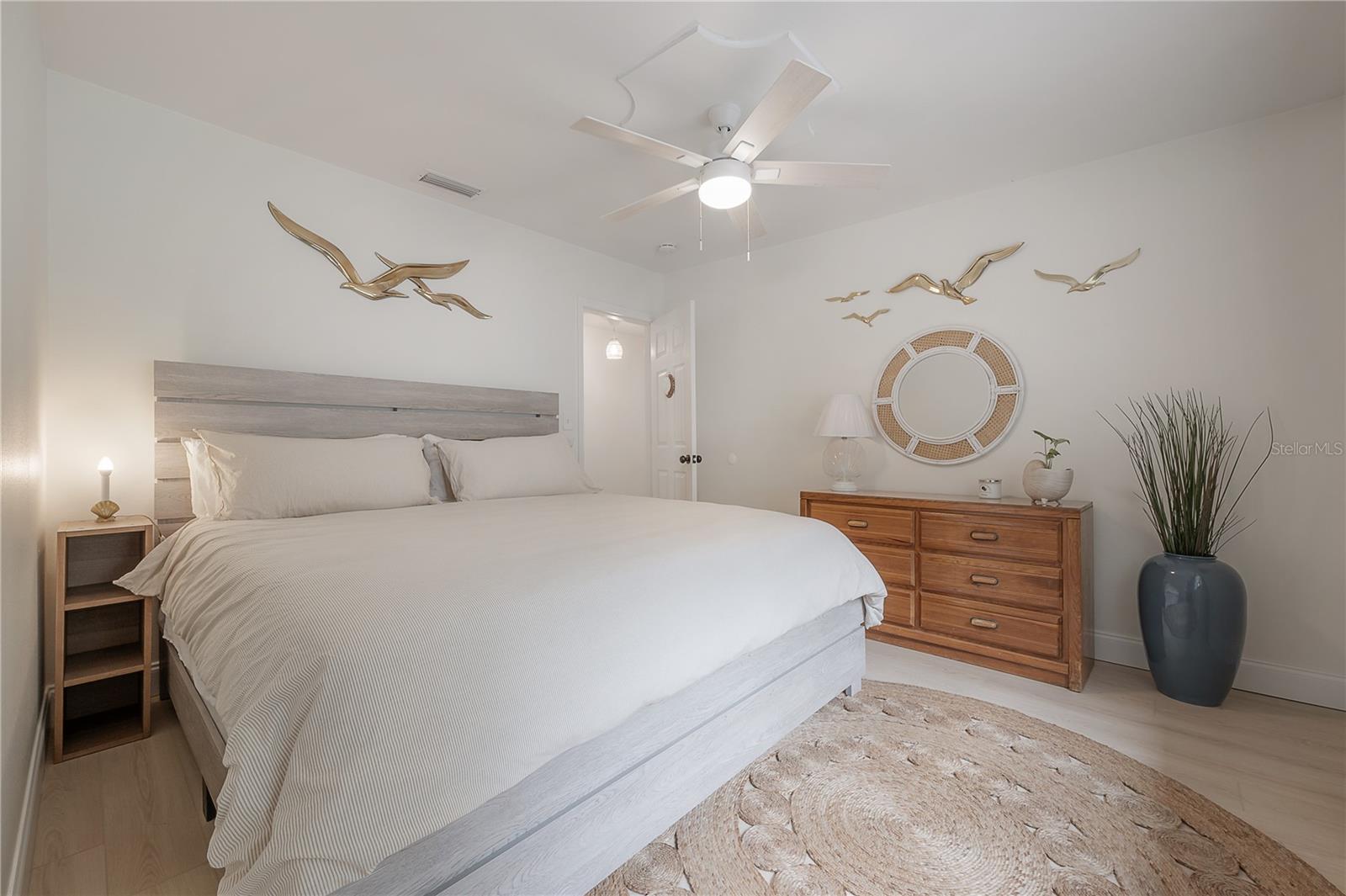 1304 W BOGIE DR, TAMPA, FL, 33612