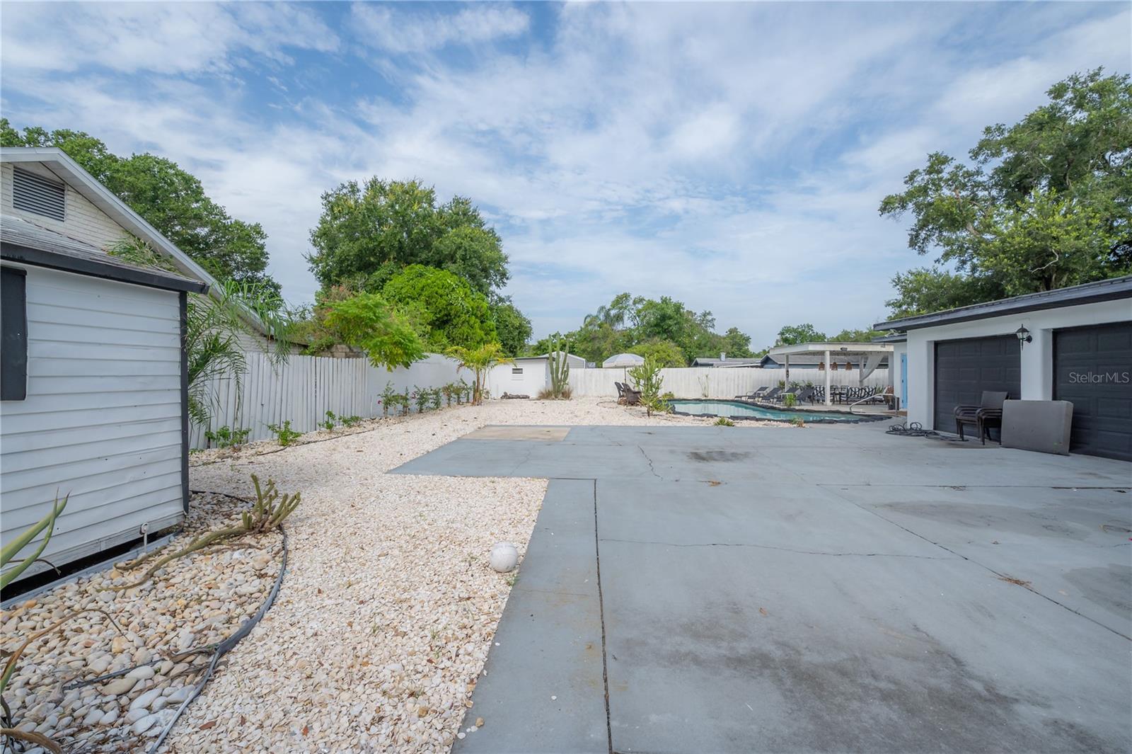 1304 W BOGIE DR, TAMPA, FL, 33612