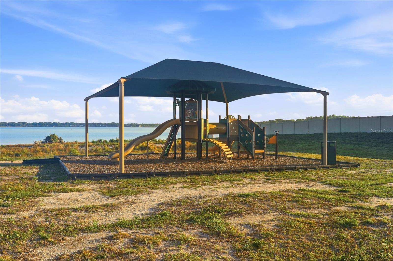951 CRAFTSMAN RD, EAGLE LAKE, FL, 33839